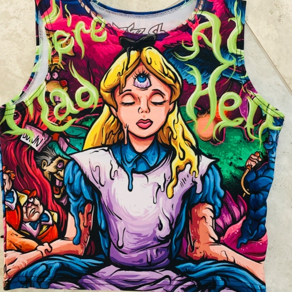 Alice in Wonderland Waz Shop Crop Top & Short Set Size Small Melty Alice Trippy - Picture 2 of 13